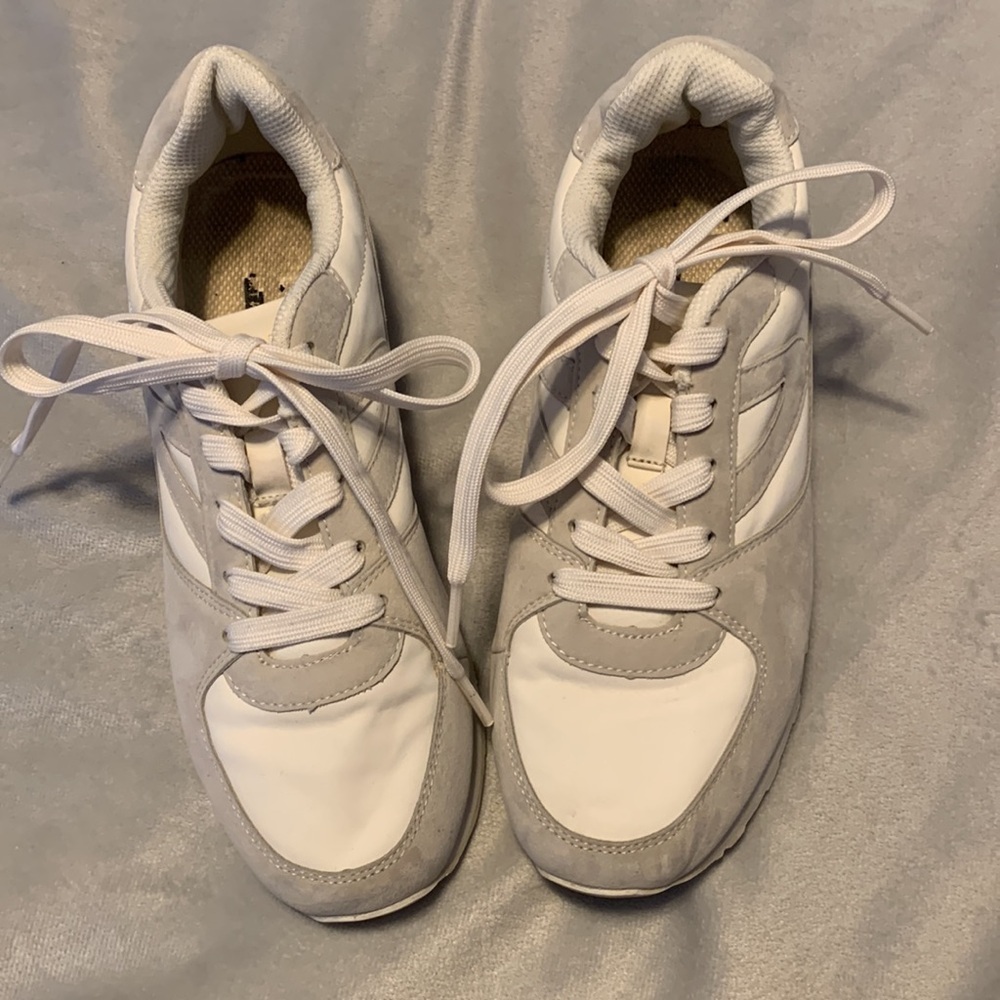 Tretorn sneakers Lillian size 7.5 white cream beige jogger - Picture 3 of 11